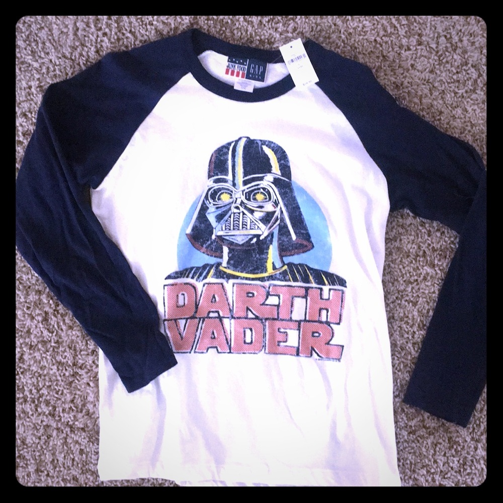 Gap boys long sleeve T